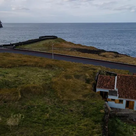 Welcomebuddy - Azorinas House - Ocean View & Natural Swimming Pools *